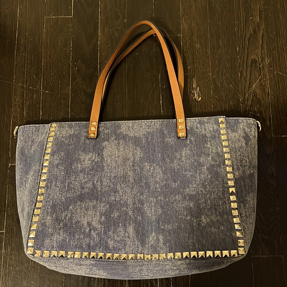 2 bags in 1 cool Anthro tote